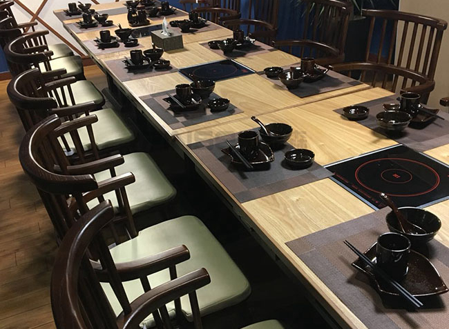 火鍋桌圖片 火鍋桌圖片