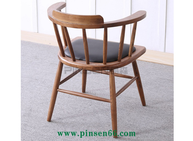 北歐實(shí)木餐椅