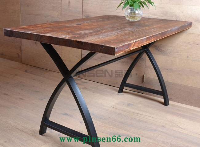 美式復(fù)古loft
桌椅 美式鄉(xiāng)村餐廳實(shí)木餐桌椅組合 長方形復(fù)古原木咖啡廳長桌子簡約餐桌椅