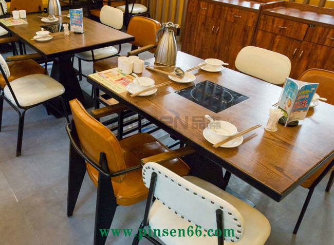 實(shí)木火鍋?zhàn)? src=